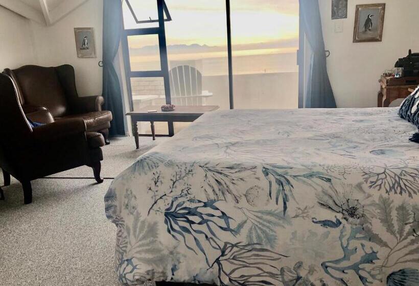 بنسيون Ollava Guesthouse