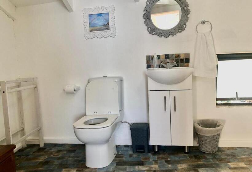 بنسيون Ollava Guesthouse