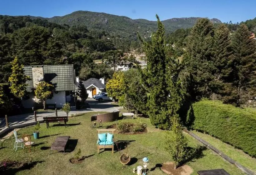 ペンション Pousada Villa Monte Verde