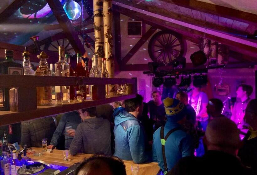 Golf & Skipension Krug