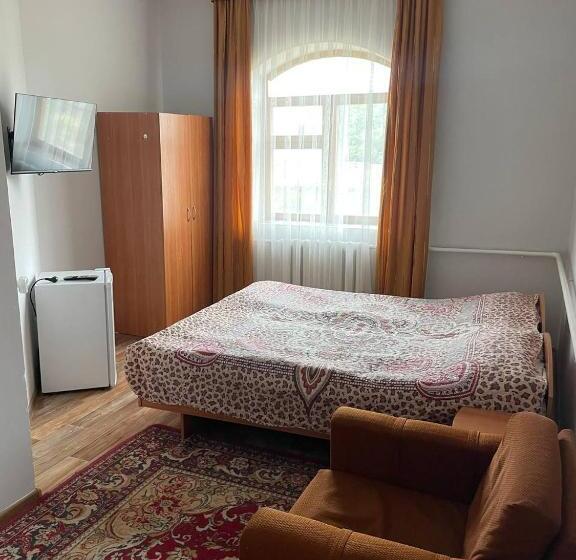 پانسیون Guest House Visit