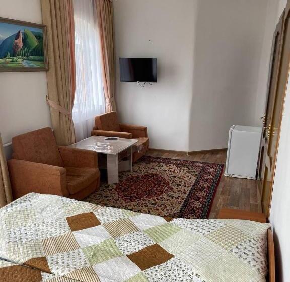 پانسیون Guest House Visit