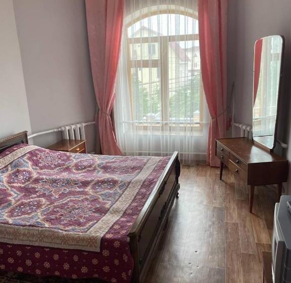 پانسیون Guest House Visit