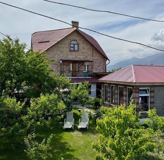 پانسیون Guest House Visit