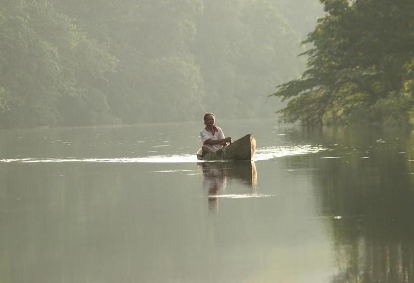 بنسيون Morinda Villa And Resto