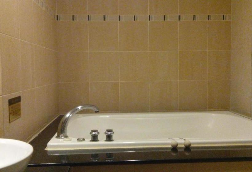 Motel 亞歷山大汽車旅館