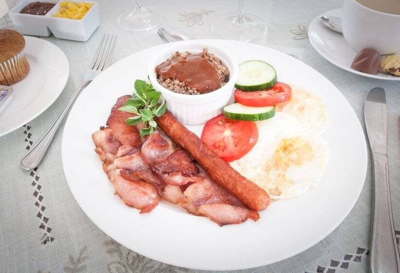 פנסיון Adato Guesthouse