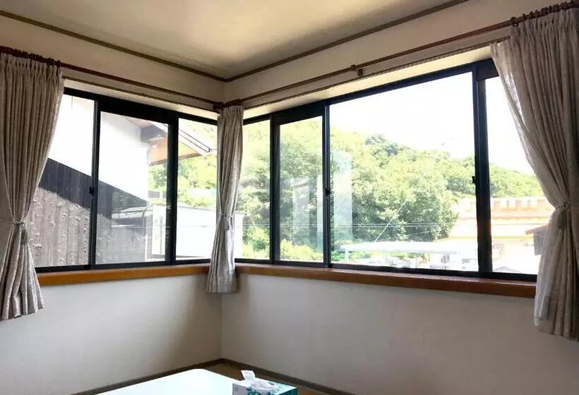 ペンション Guest House Seaside Namihei