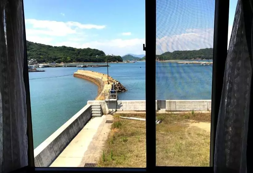 ペンション Guest House Seaside Namihei