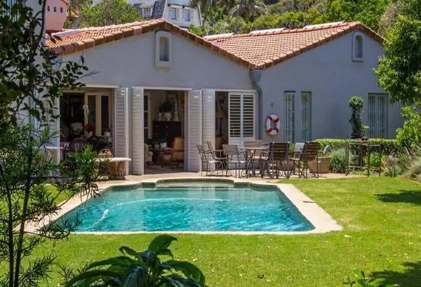 Majatalo Maison H Guest House