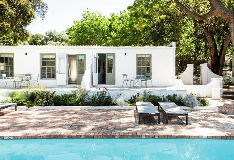 بنسيون Mooibaai