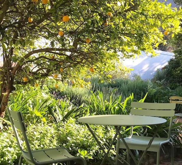 بنسيون Mooibaai