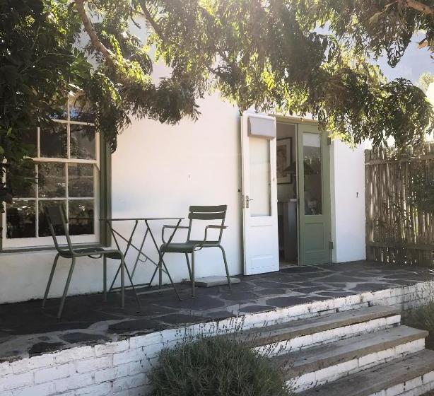 بنسيون Mooibaai