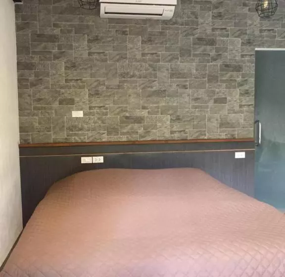 Aamiaismajoitus (B&B) Maesa Greenery Hill Sha