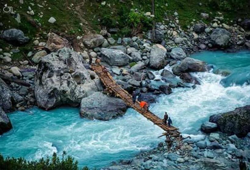 پانسیون Hayat Hotel Pahalgam