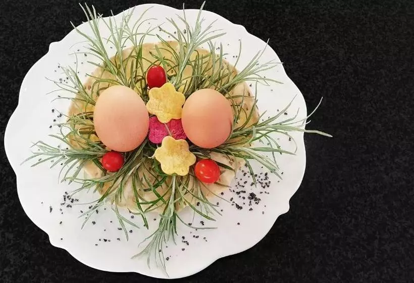 پانسیون Villa Adalbert Guesthouse