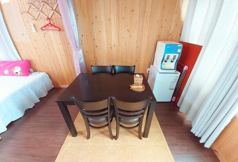 Pensão Feeling Good House