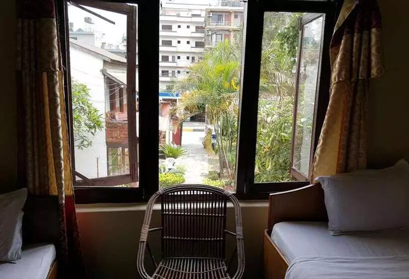 پانسیون Nepali Cottage Guest House
