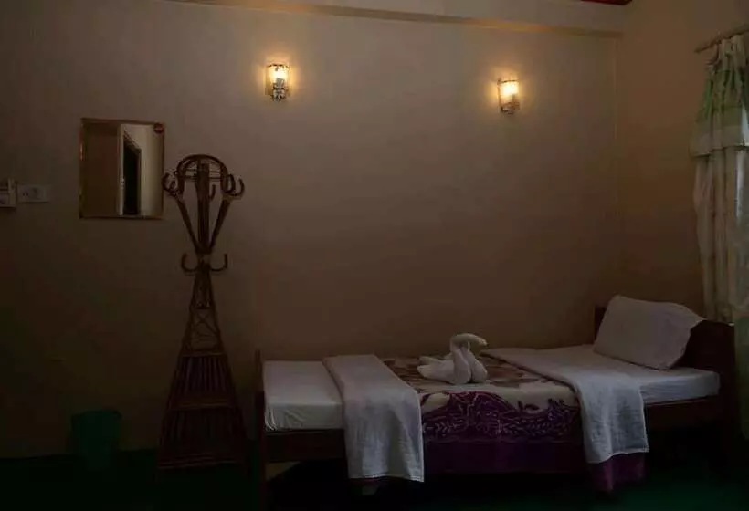 پانسیون Nepali Cottage Guest House