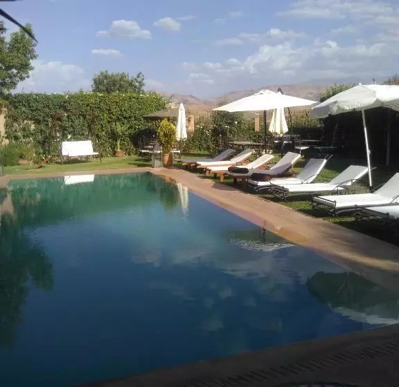 Majatalo Les Terrasses Du Lac Marrakech