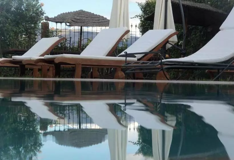 Majatalo Les Terrasses Du Lac Marrakech