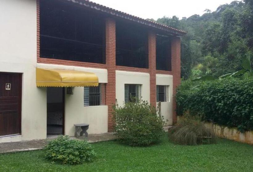 膳宿费 Abaete Pousada Da Estancia