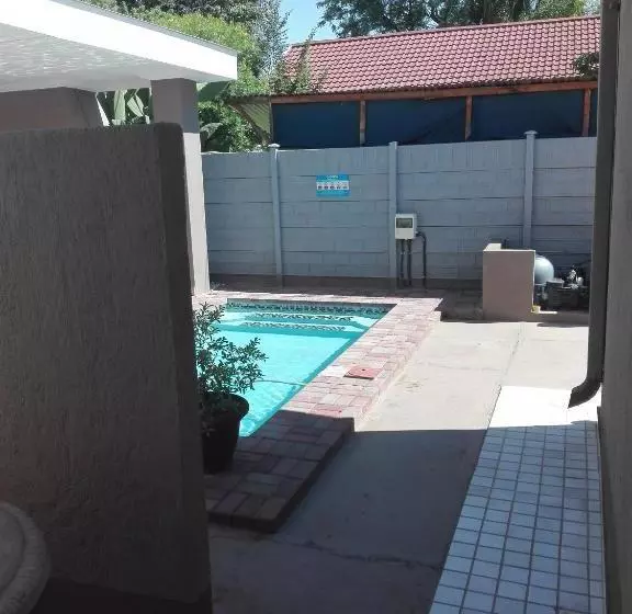 ペンション Gemutlich Guesthouse
