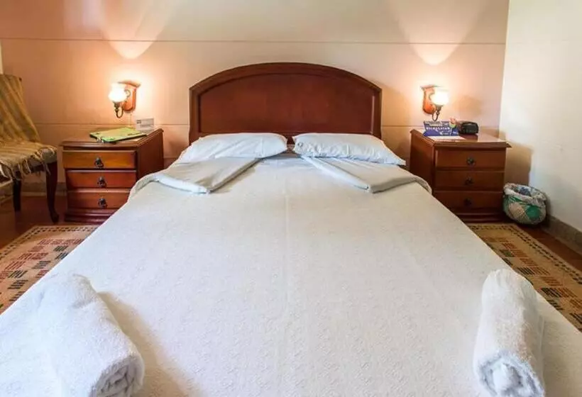 ペンション El Laurel Finca Agroturistica