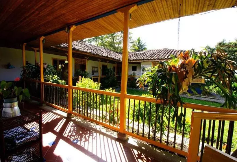 ペンション El Laurel Finca Agroturistica