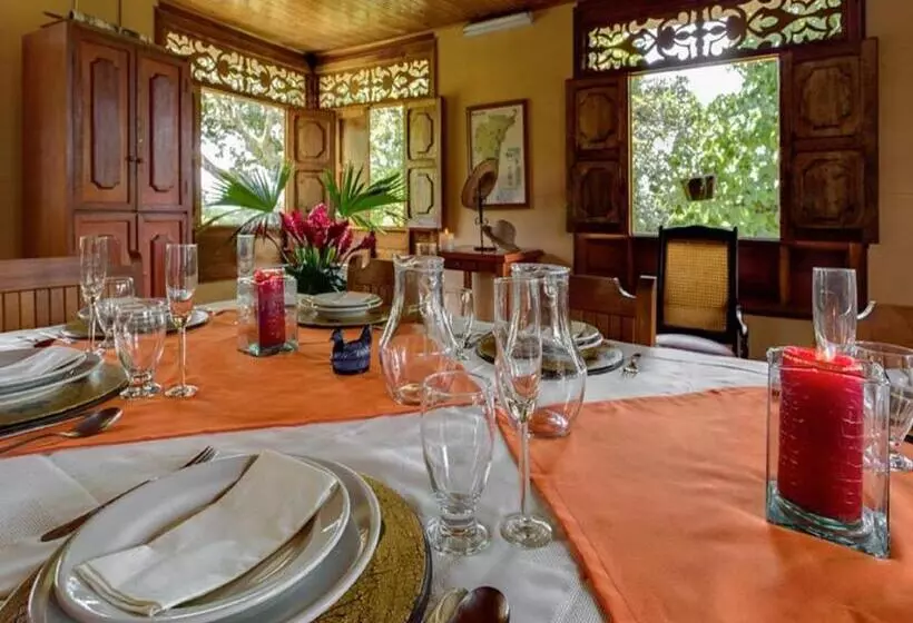 ペンション El Laurel Finca Agroturistica