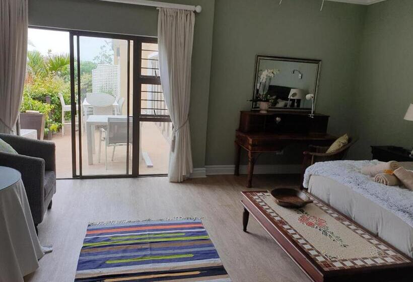 ペンション Fairway Guest House