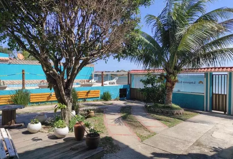 Majatalo Pousada Laguna Beach Club