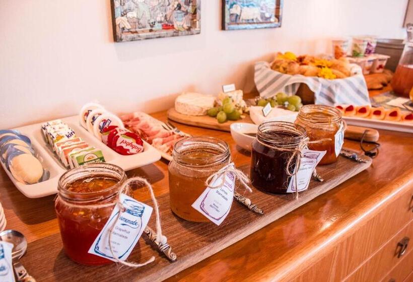 פנסיון Glenfinnan Guest House