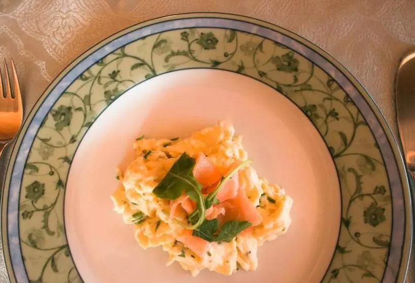 Majatalo Glenfinnan Guest House