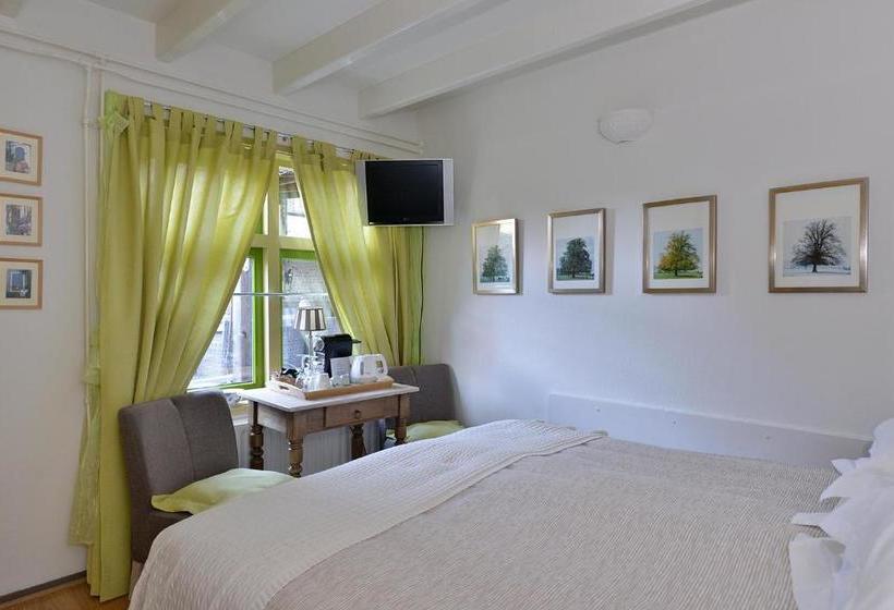 Pensão Herberg De Ring