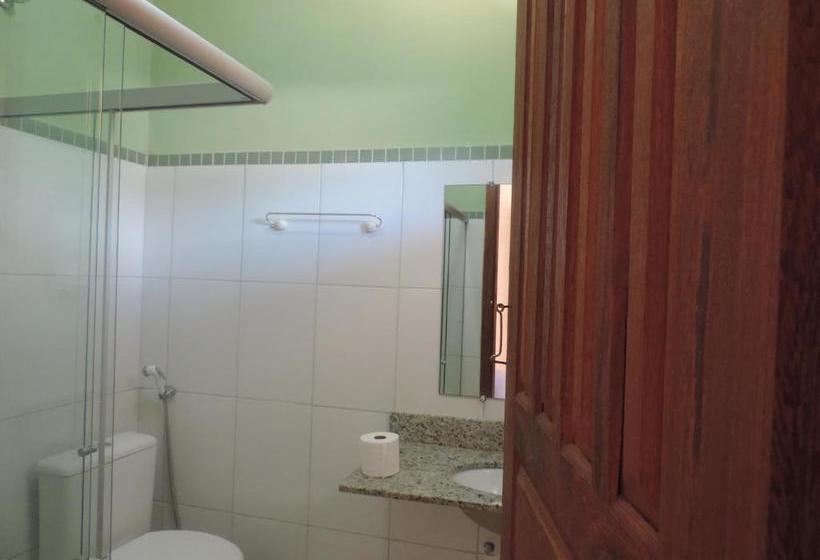 پانسیون Pousada Flores