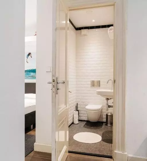 تختخواب و صبحانه Spui Apartment In Center