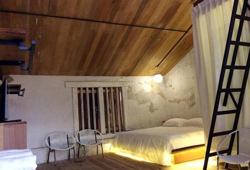 Pensão Rimba Hang Kasturi Villa