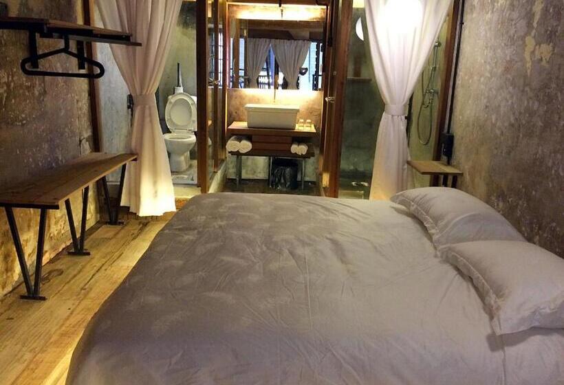 Pensão Rimba Hang Kasturi Villa