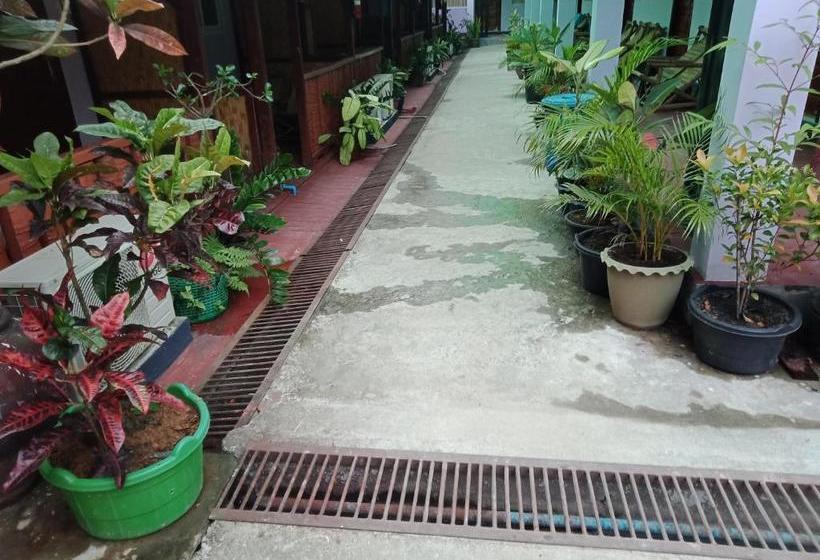 پانسیون Royal Lin Thar Guest House