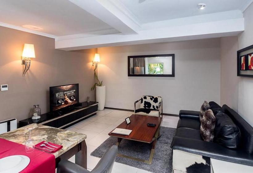 Red Mango Hotel And Apartments