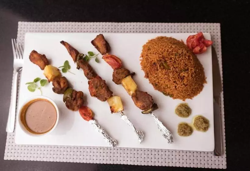 Red Mango Hotel And Apartments