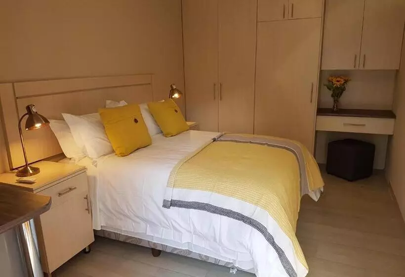 Majatalo Lightstone Guesthouse