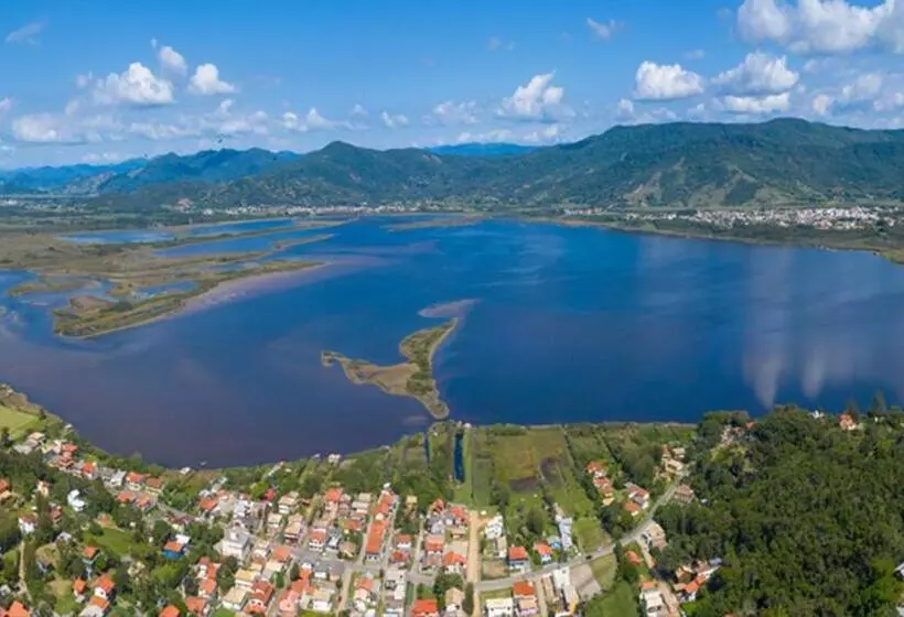 ペンション Pousada Beleza Pura Na Praia Da Ferrugem