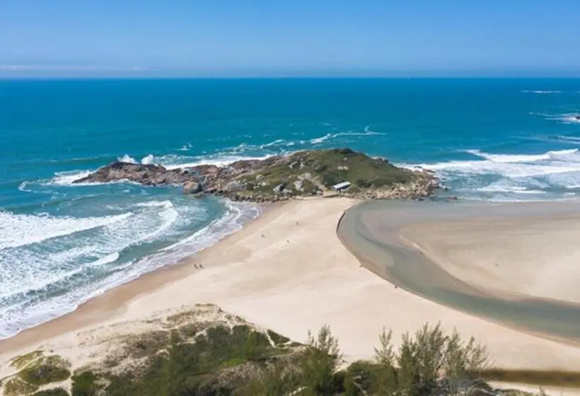 ペンション Pousada Beleza Pura Na Praia Da Ferrugem