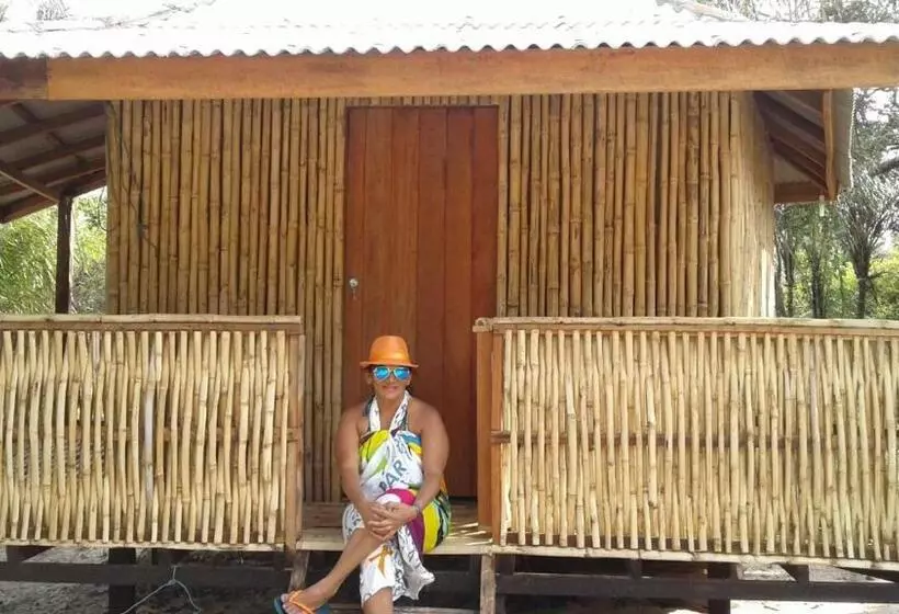 ペンション Pousada Inajá