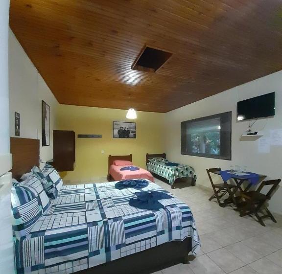 پانسیون Pousada Toca Da Raposa