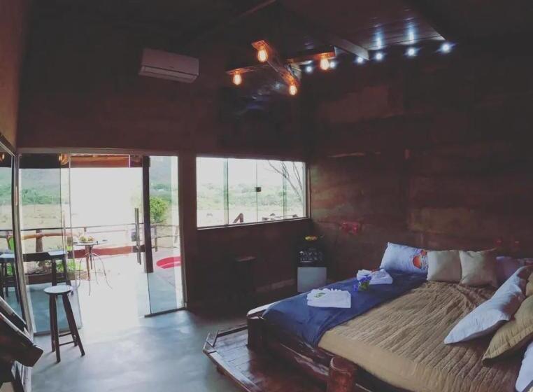 پانسیون Pousada Toca Da Raposa