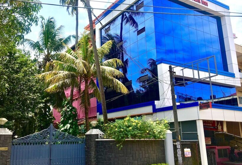 ユースホステル Pleasant Inn