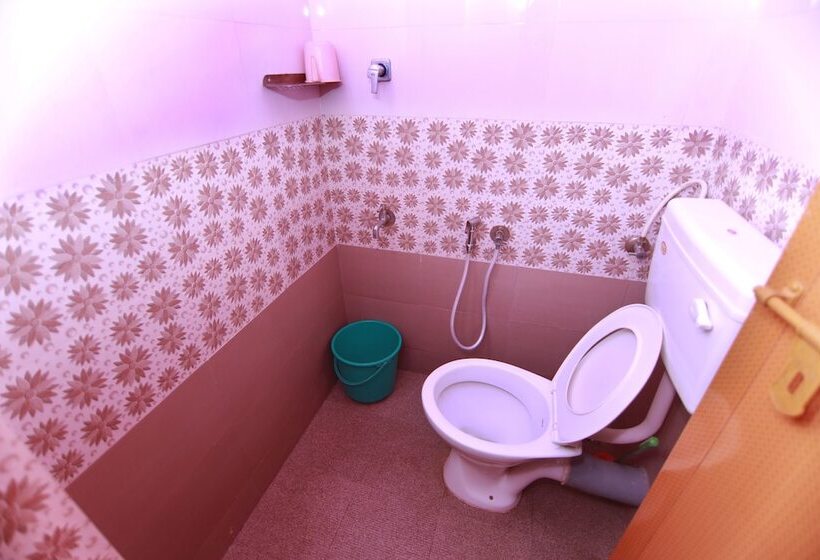 ユースホステル Pleasant Inn